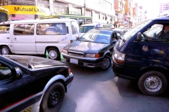 Bolivia - La Paz - traffic jam 31