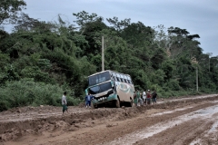 Bolivia - Beni - road - bus 33
